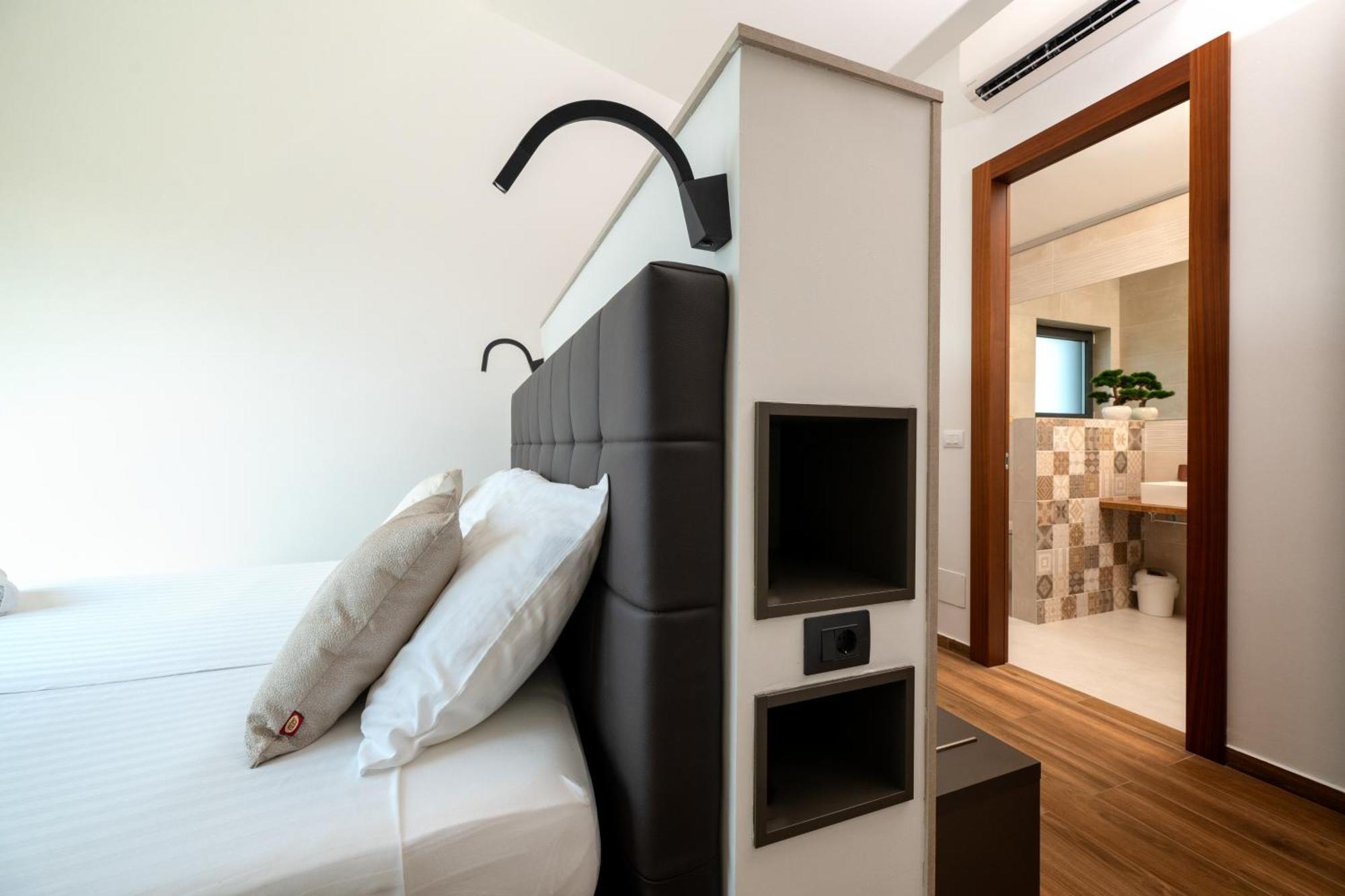 Martincic Residence - 5 Stars Luxury With Pool Heating On 4000M2 Rakalj Eksteriør bilde