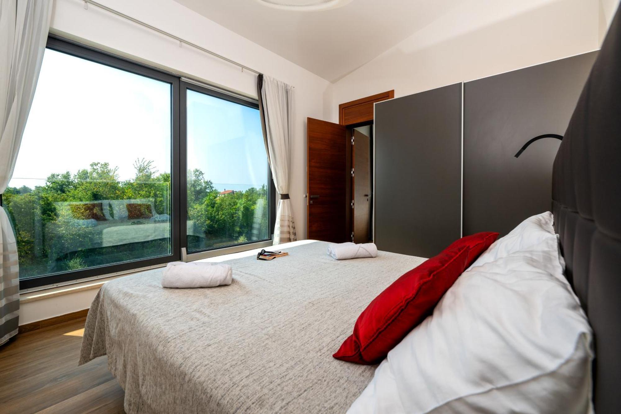 Martincic Residence - 5 Stars Luxury With Pool Heating On 4000M2 Rakalj Eksteriør bilde
